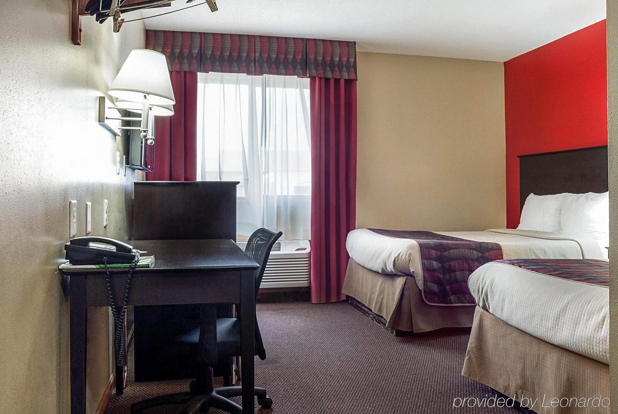 Econo Lodge Джеймстаун Экстерьер фото